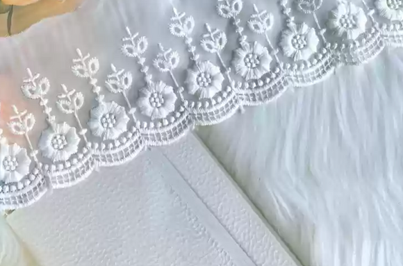 Lace - Natural lace