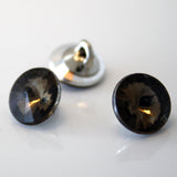 Single quartz stone shank button