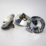 Single quartz stone shank button