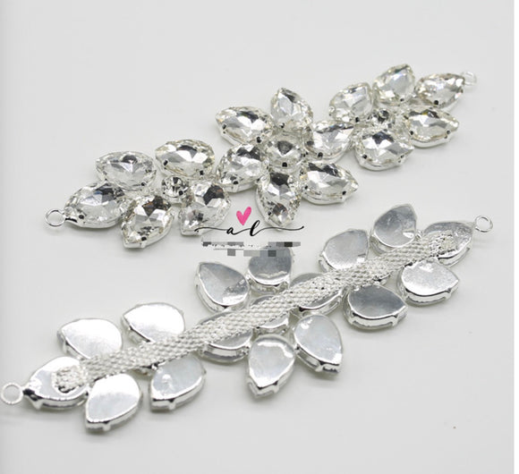 Welded rhinestones accessories on metal mesh