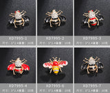 Bee broches with diamnate / pearl
