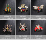 Bee broches with diamnate / pearl