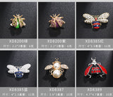 Bee broches with diamnate / pearl