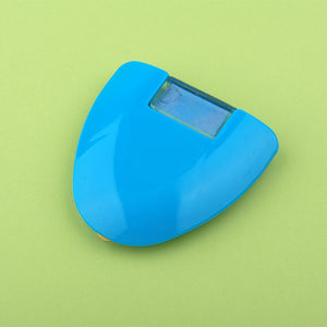 Triangular Shape Fabric Chalk   Paraffin Material Easy to Clean Ergonomic Design