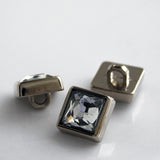 Facet square shank button