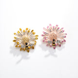 Bee broches with diamnate / pearl
