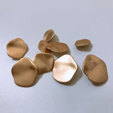 Cloud shape shank buttons