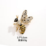 Bee broches with diamnate / pearl