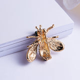 Bee broches with diamnate / pearl