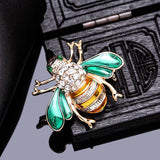 Bee broches with diamnate / pearl