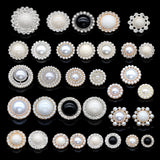 New-Pearl Opulence shank button with diamante