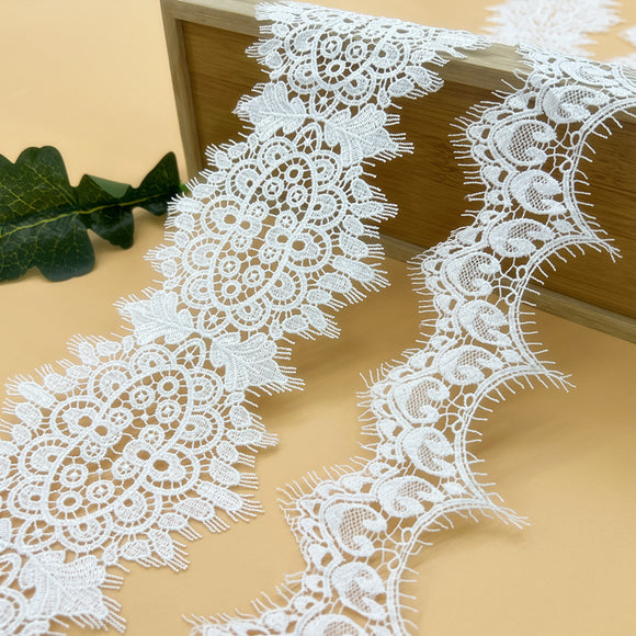 Eyelash style floral Guipure chanlity lace