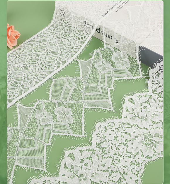 Scalloped French Chanlity lace