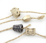 New - Skull toggle