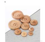 Natural wooden 4H button with thin RIM