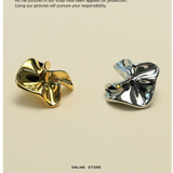 NEW-Scrunched metal shank buttons
