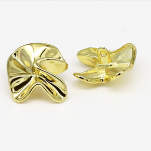 NEW-Scrunched metal shank buttons