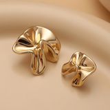 NEW-Scrunched metal shank buttons