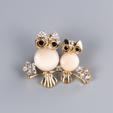 New - Diamante broches