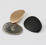 Egg shape metal shank buttons