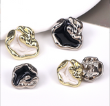 New - irregular two tone color shank buttons