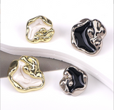 New - irregular two tone color shank buttons