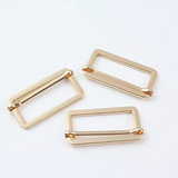Flat threading metal slider