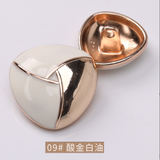 NEW-Triangle oildrop shank button