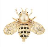 Bee broches with diamnate / pearl