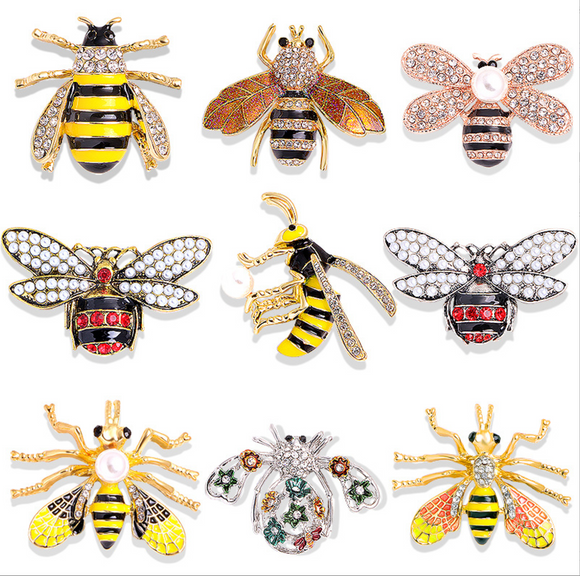 Bee broches with diamnate / pearl
