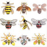Bee broches with diamnate / pearl