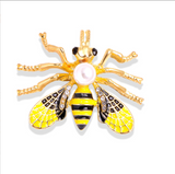 Bee broches with diamnate / pearl