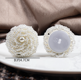 Pearl flower cover button