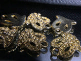 Gold necklace pieces in gold