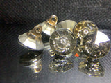 Glass facet shank buttons
