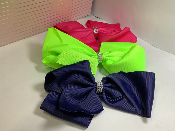 Big Jojo style bow with diamanté