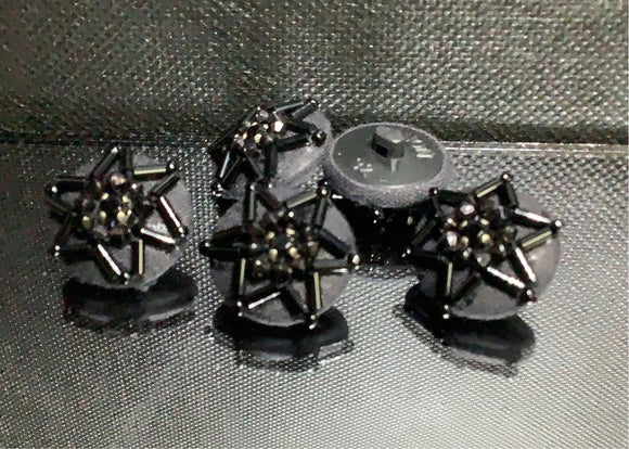 Beaded star button