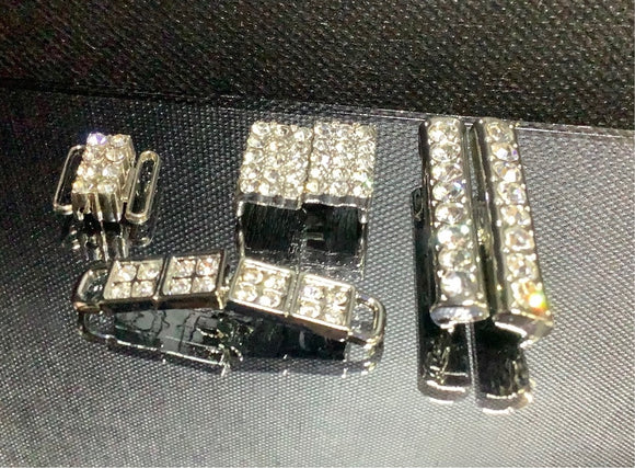 Fancy diamante buckle
