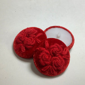 Emb velvet cover button