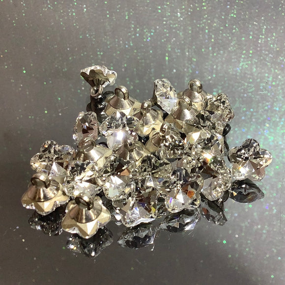 Star shape Diamanté shank button