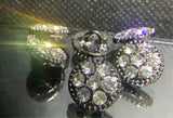 Flat shank button with diamante