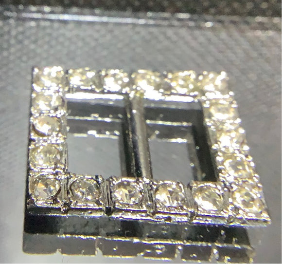 Rectangle Diamanté buckle - Diamante on claw