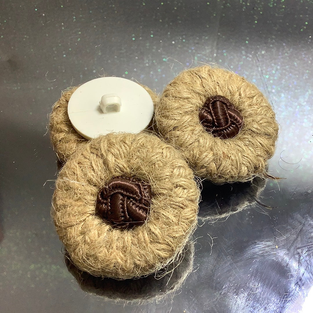 Linen threading shank button – www.jimmybuttons.com.au