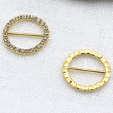 Round crystal buckle - Diamante on claw
