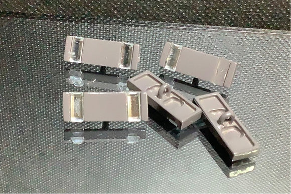 Rectangle shank button in matt
