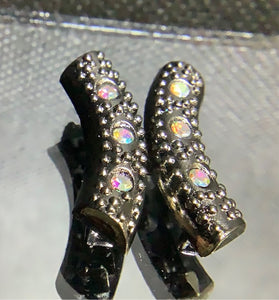 Paired diamante curve clasp