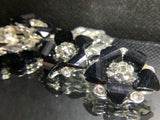 Flower stone shank buttons