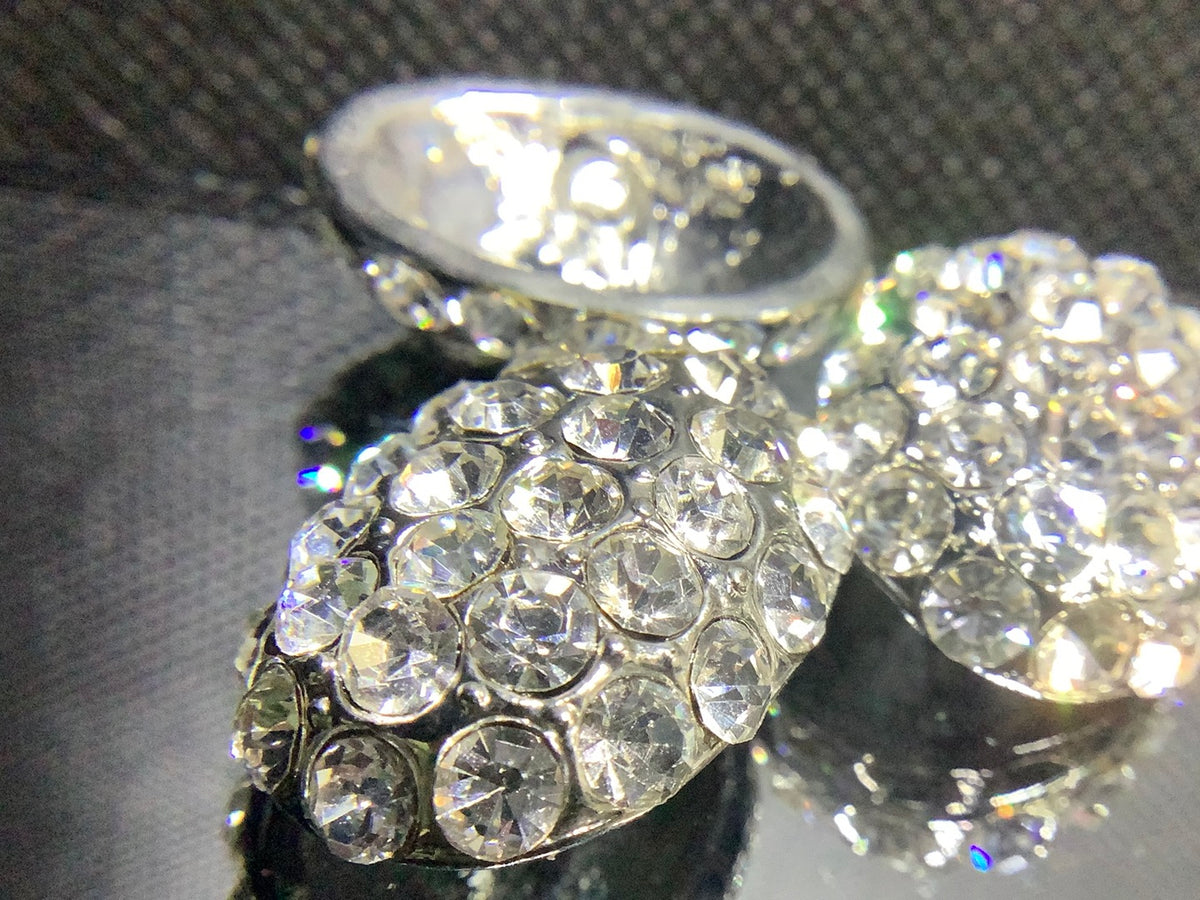 Oval diamonte encrusted shank button 24mm – www.jimmybuttons.com.au