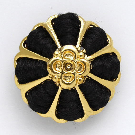 Weaved metal flower shank button
