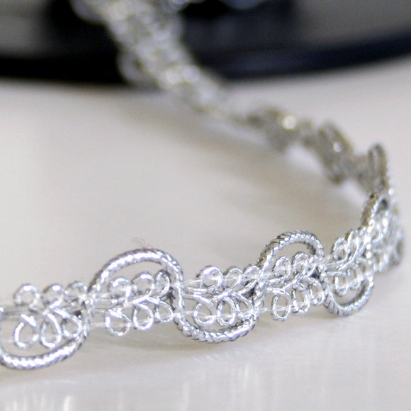 #2027 Cornelli Twirl braid silver 13mm